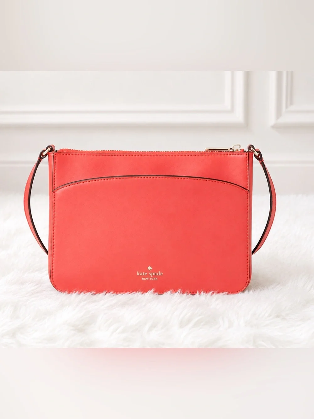 Kate Spade New York Adel Medium Top Zip Crossbody Bag EUC